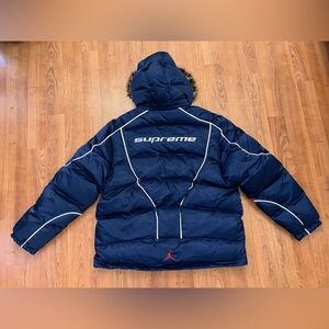 Jordan X Supreme FW24 Puffer Jacket Heavyweight Blue Red Men 2XL TALL